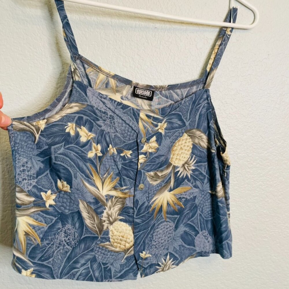 Episode Remake Blue Tropical Pineapple Cropped Flowy Tank Top | Medium - Picture 2 of 5